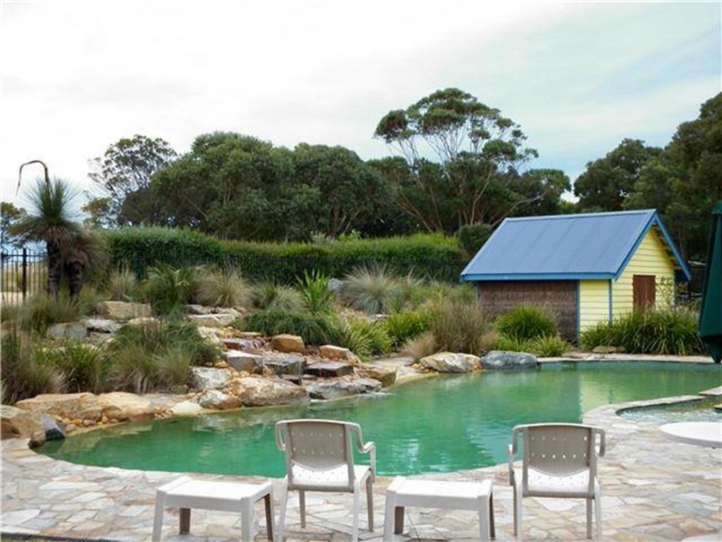 The Lakes Beachfront Holiday Park Lake Tyers Beach Exterior photo