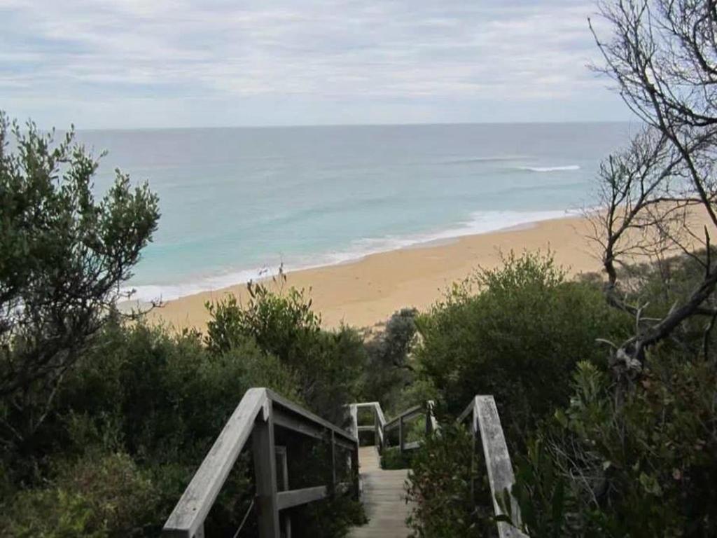 The Lakes Beachfront Holiday Park Lake Tyers Beach Exterior photo