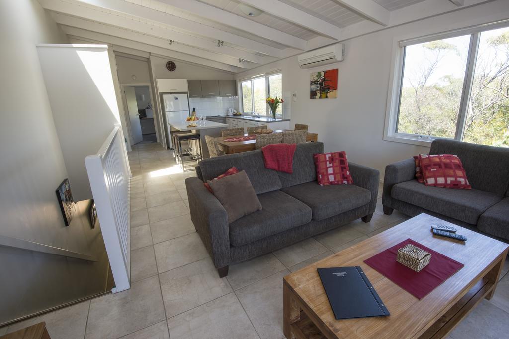 The Lakes Beachfront Holiday Park Lake Tyers Beach Exterior photo