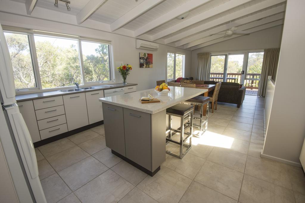 The Lakes Beachfront Holiday Park Lake Tyers Beach Exterior photo