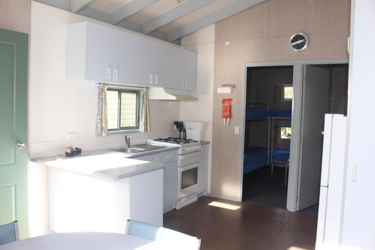 The Lakes Beachfront Holiday Park Lake Tyers Beach Exterior photo