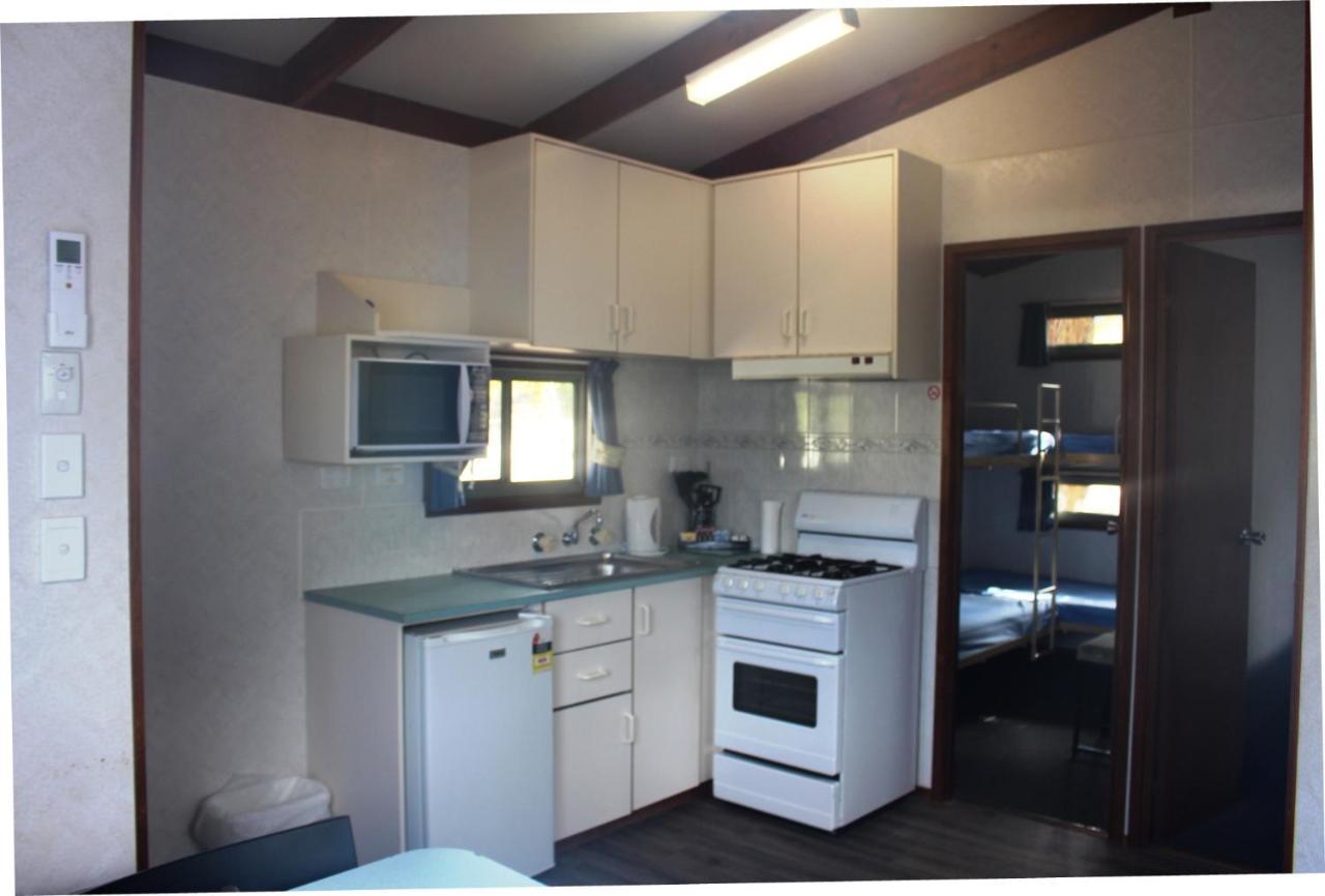 The Lakes Beachfront Holiday Park Lake Tyers Beach Exterior photo